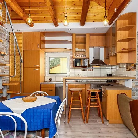 Nyaraló Violette By Interhome Balatonmáriafürdő